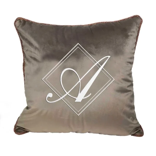 Poduszka VELVET BONNY z monogramem