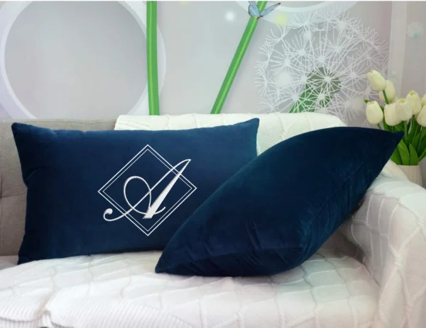 Poduszka prostokąt VELVET BONNY z monogramem