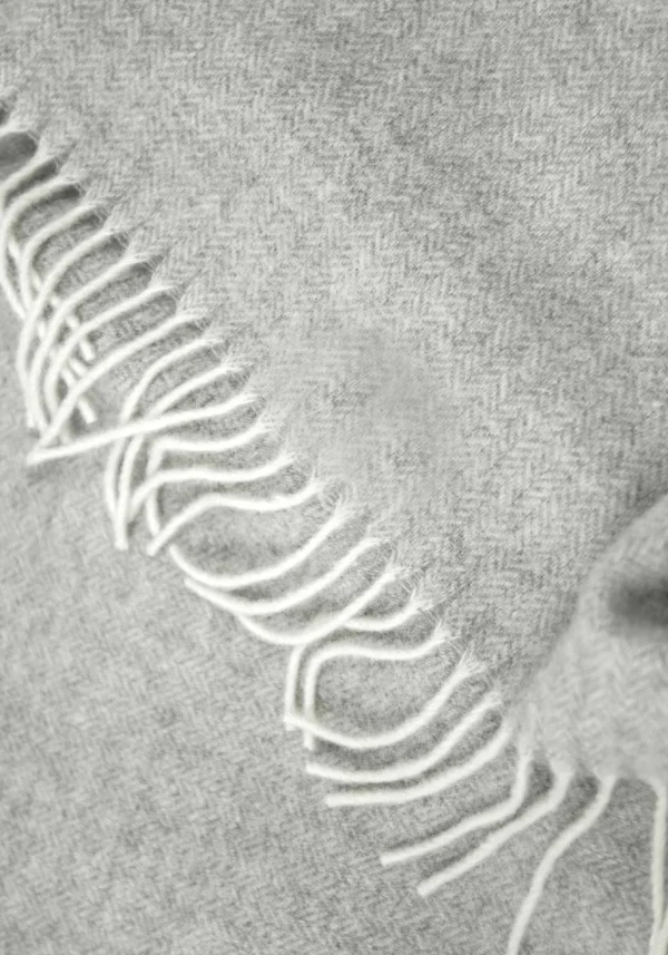 Koc ANDORA wełniano-kaszmirowy z frędzlami - jasny szary - 140 x 200