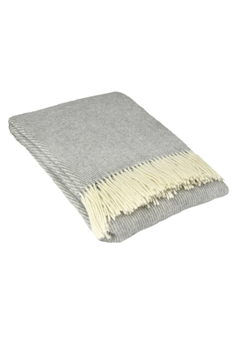 Koc ZELANDIA wełniany z frędzlami – szary – 140 x 200