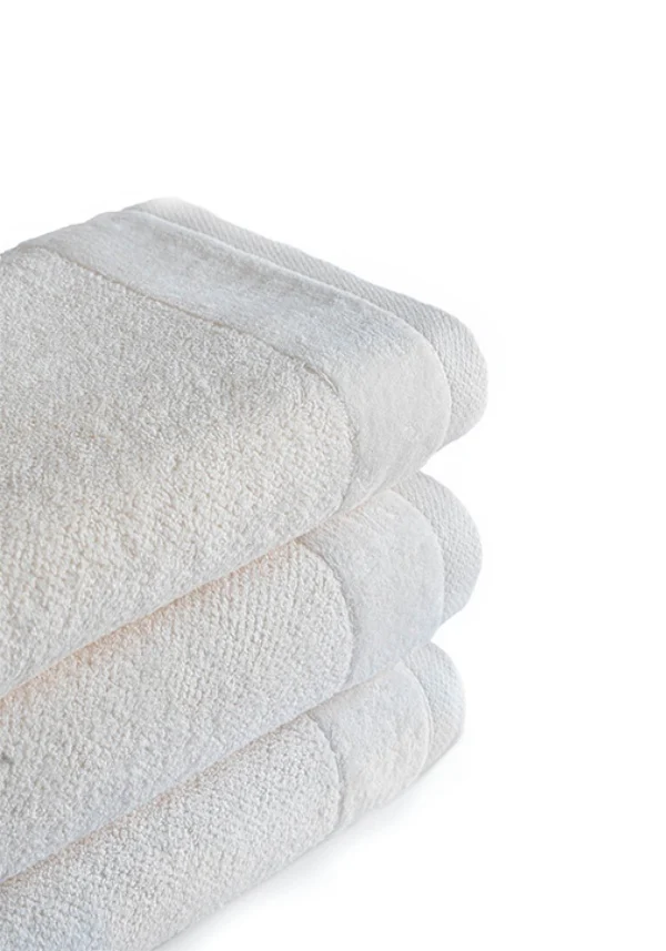 Ręcznik personalizowany MITO - kremowy