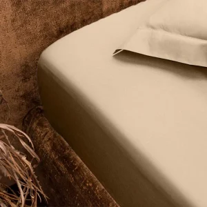 Prześcieradło satynowe sandy beige z gumką