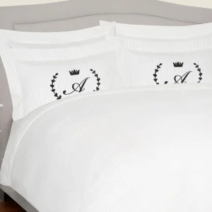 Komplet białej adamaszkowej pościel personalizowanej LAUR