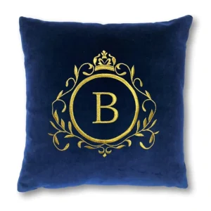 Poduszka VELVET LUXORY z monogramem - Granat