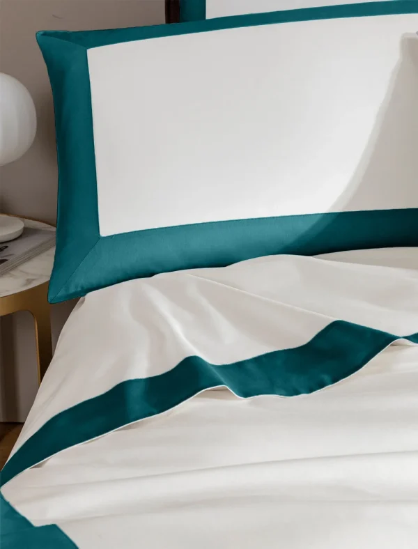 Pościel PARIS - biała z turkusowym