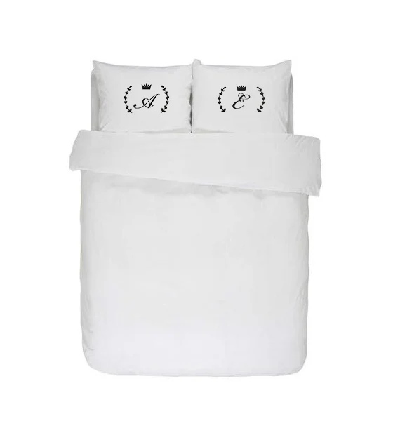 Komplet pościeli bawełna perkal z haftowanymi inicjałami