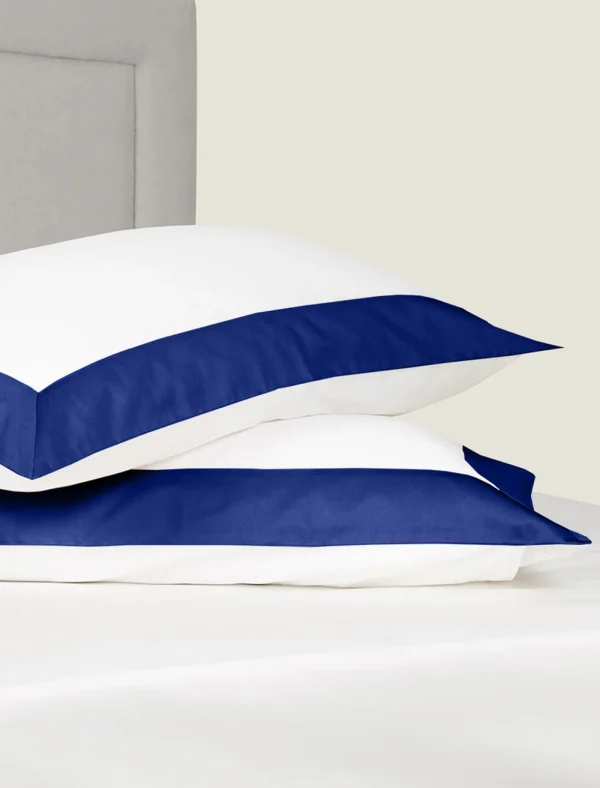 Pościel PARIS - biała z szafirem