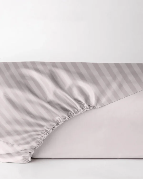 Prześcieradło adamaszkowe silver rose z gumką