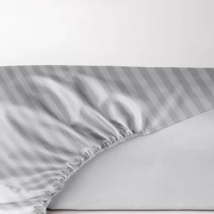 Prześcieradło adamaszkowe szary jasny z gumką