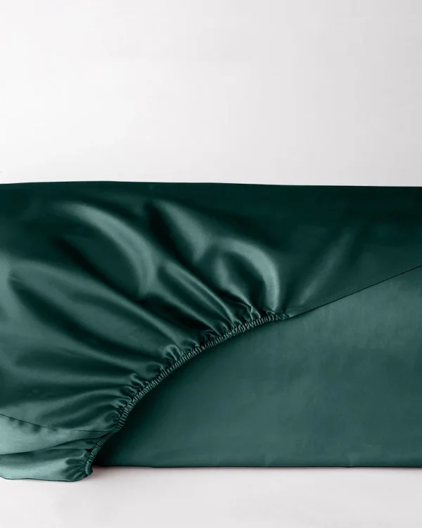 Prześcieradło satynowe emerald green z gumką