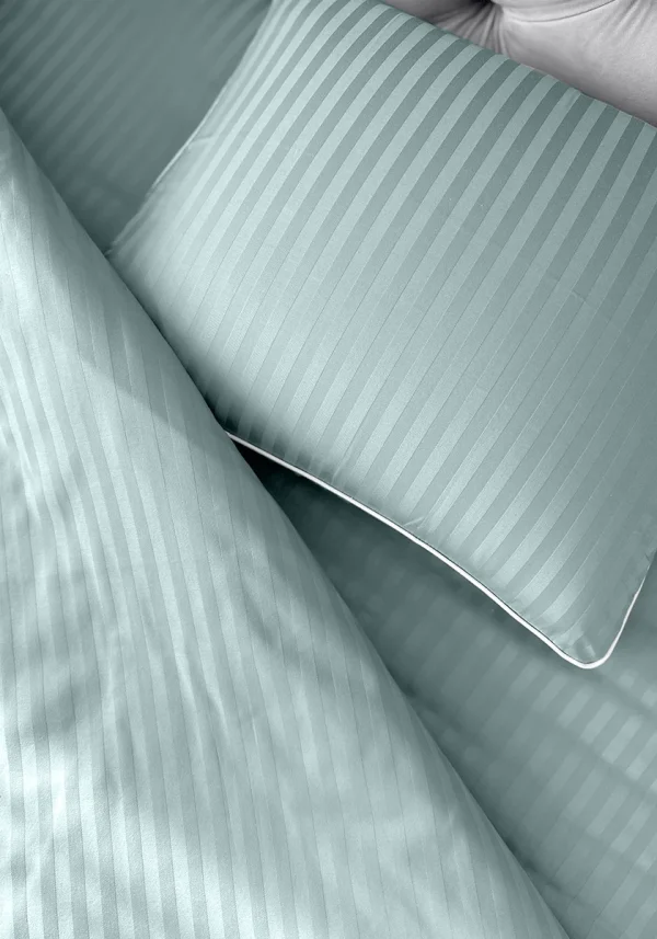 Pościel adamaszkowa SAN ANTONIO – sage mint z białą lamówką