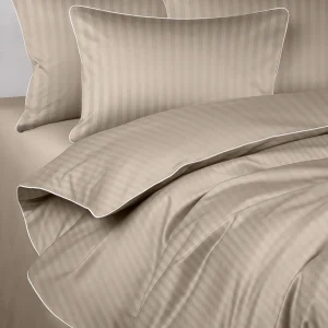 Pościel adamaszkowa SAN ANTONIO – macchiato beż z białą lamówką