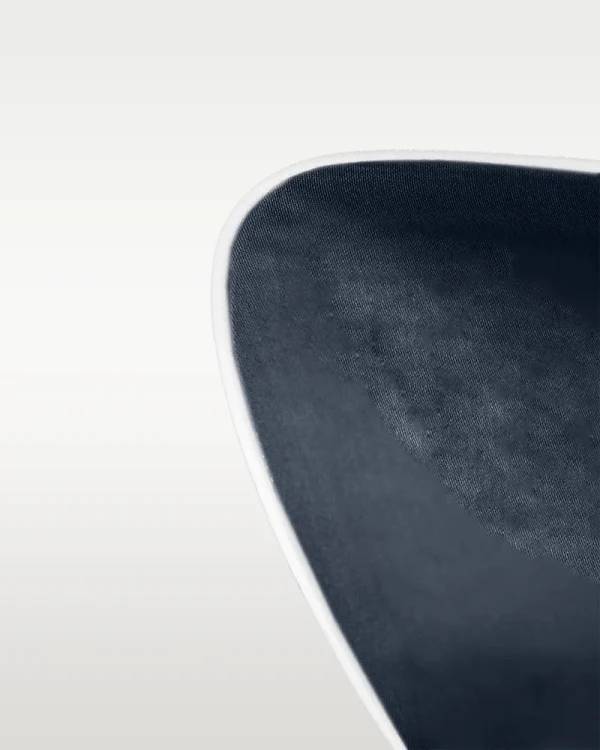 Pościel satynowa SAN ANTONIO - antracytowy z białą lamówką