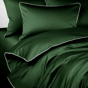 Poszewka satynowa SAN ANTONIO butelkowa zieleń boho z białą lamówką