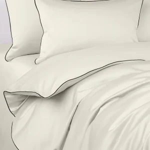 Pościel satynowa SAN ANTONIO - ecru z czarną lamówką