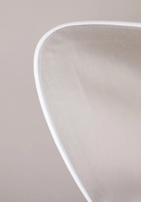 Pościel satynowa SAN ANTONIO - latte beż z białą lamówką