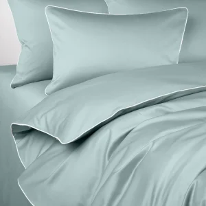 Pościel satynowa SAN ANTONIO - sage mint z białą lamówką