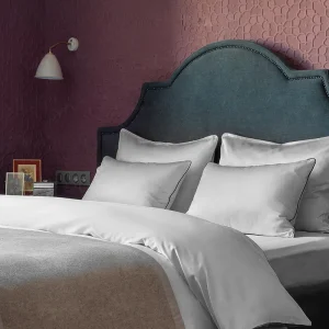 Pościel SAN ANTONIO - srebrna z czarną lamówką