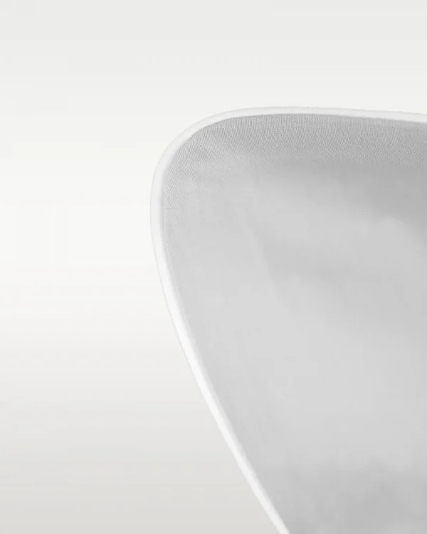 Poszewka satynowa SAN ANTONIO jasny szary z białą lamówką