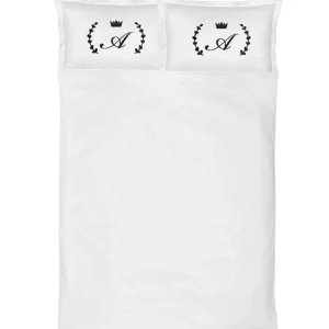 Komplet białej satynowej pościel personalizowanej LAUR