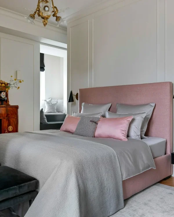 Pościel satynowa SAN ANTONIO - szary jasny z białą lamówką